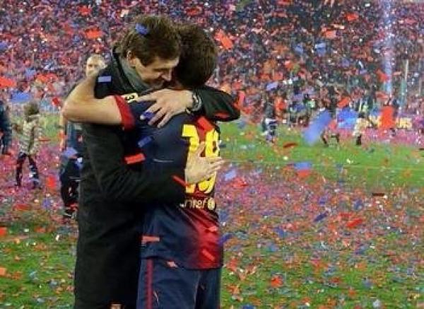 ميسـي ونجـوم آخـرون ينعـون تيتو