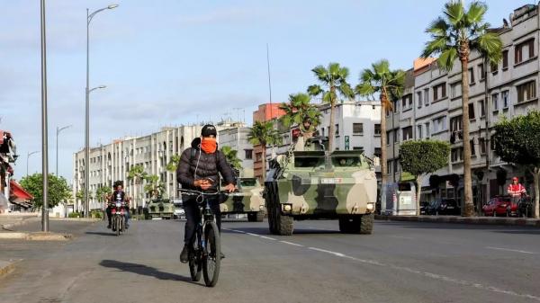 طبيب مغربي يتحدث عن "الحل الأمثل" للخروج من الوضعية الوبائية الصعبة بالدار البيضاء