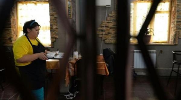 مقهى يديره 40 عاملاً مصابون باضطرابات ذهنية