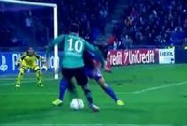 أجمل اللقطات الكروية لعام 2013