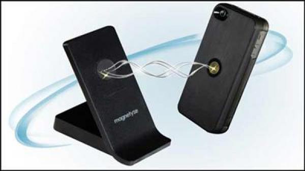 اختراع جديد .. اشحن هاتفك بالمغناطيس (فيديو)