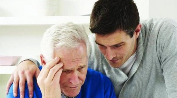 دراسة: أمراض اللثة قد تنبئ بسرعة تدهور حالات الزهايمر