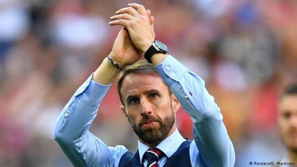 بسبب تشجيعه جهود التطعيم.. مدرب إنكلترا يتعرض للإساءة