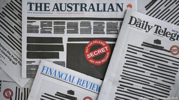 صحف أسترالية تُسود صفحاتها الأولى احتجاجا على تقييد حريتها