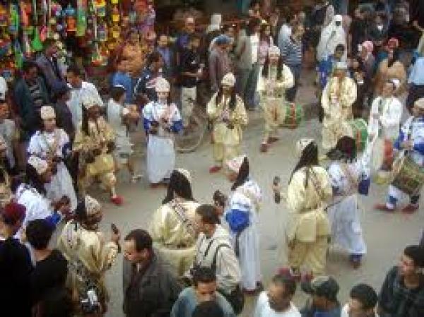 اكناوة بالمغرب: الأصول والتسمية