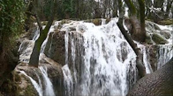 سحر جمال شلالات افران اليوم بعد التساقطات الأخيرة