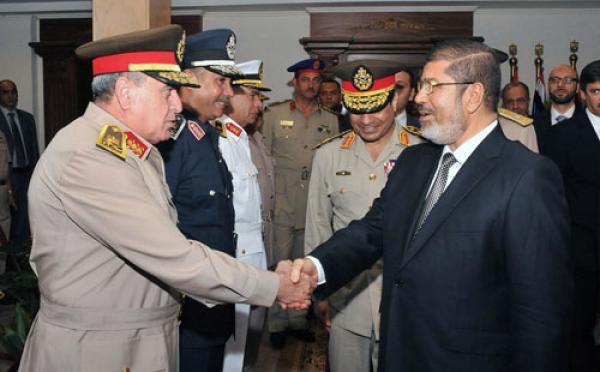 جيش مصر: لا إجراءات ضد أي فصيل أو تيار