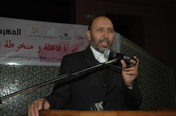 تكسير زجاج سيارة أحد قياديي "البيجيدي" بمراكش و سرقة محتوياتها