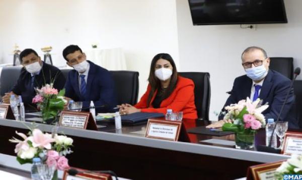 حفل تنصيب عدد من المسؤولين الجدد بقطاع إعداد التراب الوطني والتعمير