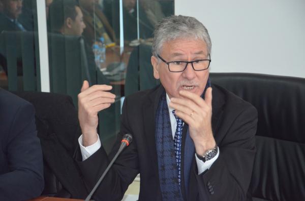 الوردي يعفي المندوب الإقليمي للصحة ببولمان من مهامه