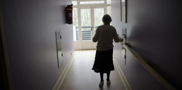 امرأة عمرها 102 عاما تقتل جارتها التسعينية في جريمة مروعة