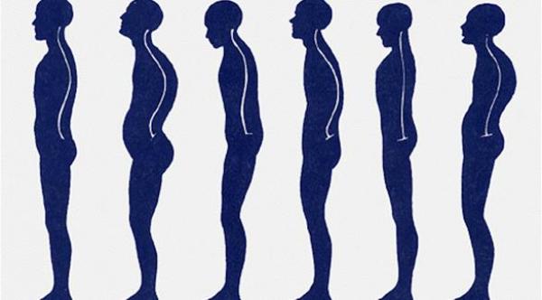 6 أخطاء يومية تضر قوام العمود الفقري
