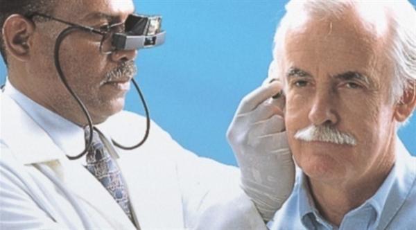 5 أشياء يكشفها شمع الأذن عن صحتك