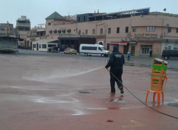 برنامج مكثف للتعقيم والتطهير في مواجهة "كورونا" بمراكش (وثائق وصور)