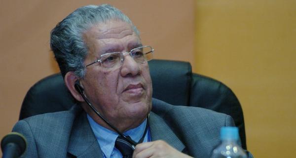 اليازغي : حركة 20 فبراير هي من أوقفت مشروع "البام" الرامي للتحكم في جميع أجهزة الدولة