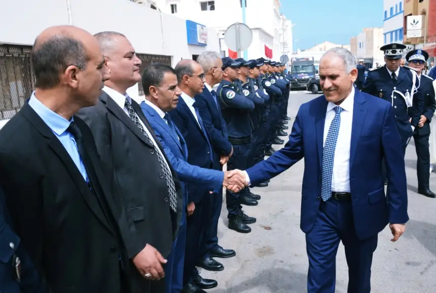 عامل إقليم سيدي إفني يصدر تحذيرات رسمية عقب الجدل الكبير الذي رافق استغلال وسائل جماعية في أغراض سياسية