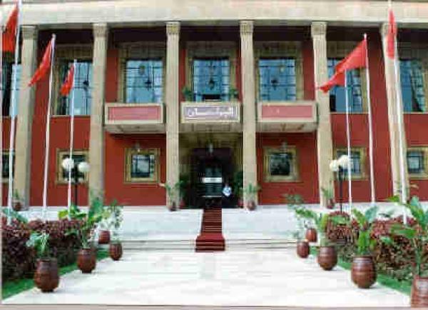 البرلمان يناقش قوانين ذات طبيعة عاجلة.. ضمنها قانون الانتخابات والأحزاب