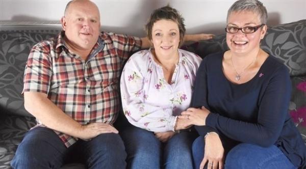 تتمكن من الشفاء من مرض السرطان بفضل زوجة طليقها