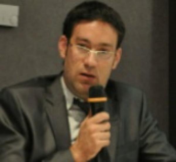 على هامش نشر التقرير السنوي للمجلس الأعلى للحسابات : نقاش قانوني وسياسي