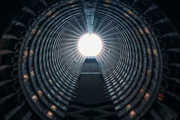 تعرف على المبنى الأكثر رعباً في أفريقيا