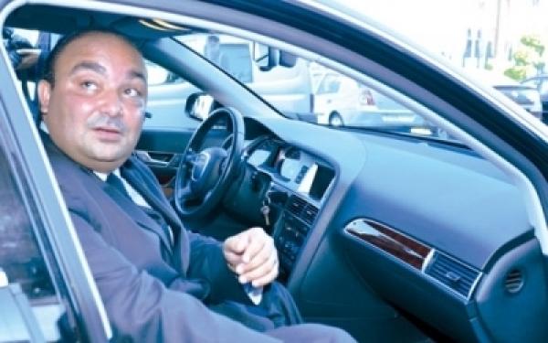 منصف بلخياط عينه على الاستوزار في حكومة بنكيران