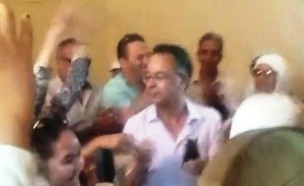 فيديو...لحسن حداد يرقص فرحا بفوزه بمقعد برلماني