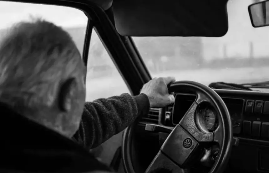 مسن فرنسي يُخطئ الطريق إلى الطبيب… ويصل بالـGPS إلى كرواتيا!