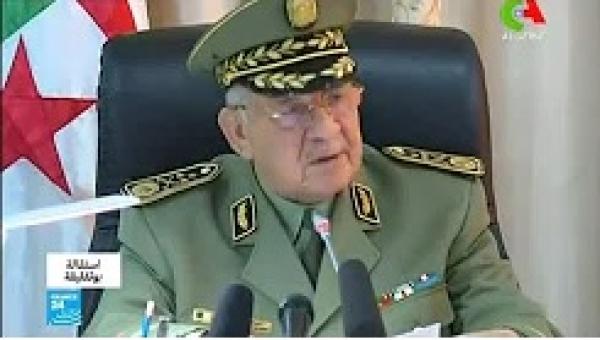 أحمد قايد صالح يتخلى عن بوتفليقة والأخير يتخلى عن السلطة