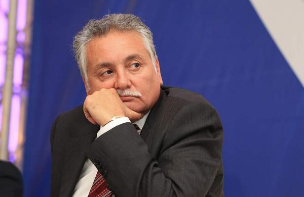 بنعبدالله يقرر طرد 11 عضوا من حزب التقدم والاشتراكية