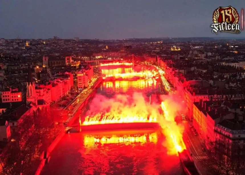 "الوينرز" تقيم احتفالية مثيرة بذكرى تأسيسها العشرين في قلب باريس(فيديو)