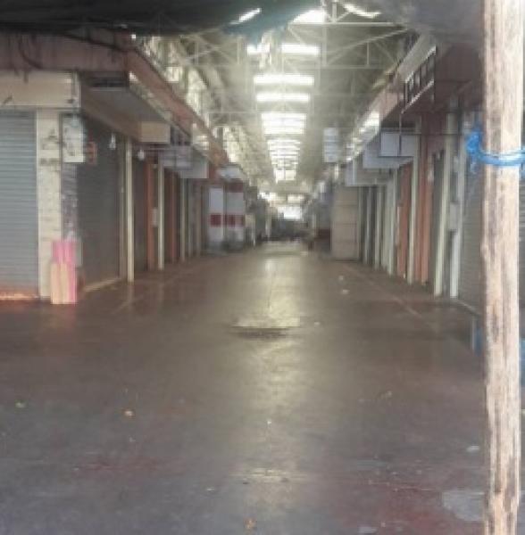 شلل تام في الحركة التجارية والخدماتية بأكادير وهذا هو السبب