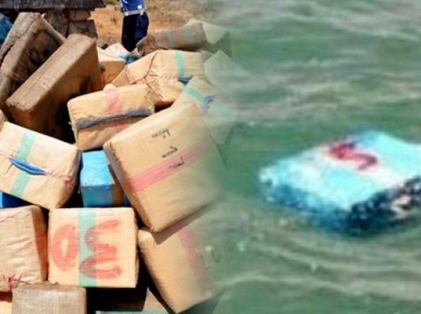 استنفار أمني بعدما لفظ شاطئ "كابونيكرو" لكميات كبيرة من الحشيش