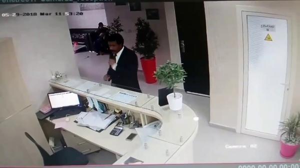 شفار "أنيق" يسرق هاتف من عيادة طبية بالدار البيضاء