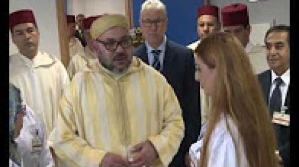 الملك محمد السادس يدشن عددا من المشاريع المندرجة في إطار برنامج تأهيل المدينة القديمة للدار البيضاء