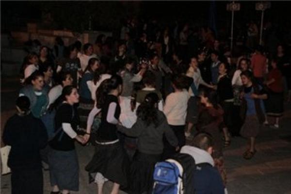 منظمة يهودية متطرفة تدعو الى تسريع اقامة \"الهيكل المزعوم\" مكان المسجد \"الأقصى\"