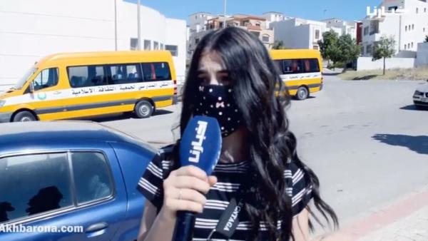 تلميذة شمالية كتغني بصوت جميل وبغات تشد الباكلوريا باش تكمل في طريق الفن..