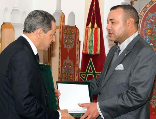 لائحة المترشحين لخلافة "أوزين" تتسبب في غضبة ملكية على امحند العنصر