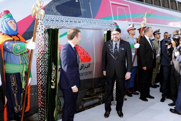 ردا على الشامتين: مغاربة يرفعون سقف "التحدي" ويطلقون مبادرة لإحداث خط "تي جي في" يربط بين "طنجة" و "الكويرة"