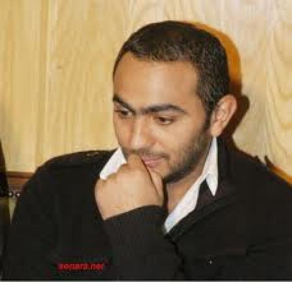 تامر حسني لثوار مصر : عودوا لمنازلكم