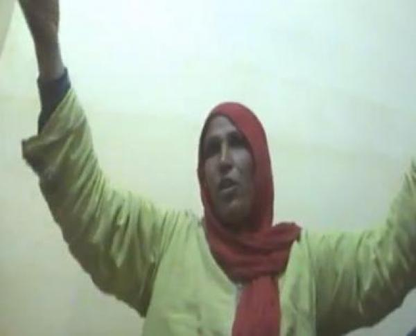 خطير : سيدة تتهم حراس سجن أزيلال بتعذيب ابنها وتكسير أسنانه لمجرد طلبه للعلاج وتعزز كلامها بشهادة سجين "الفيديو" 