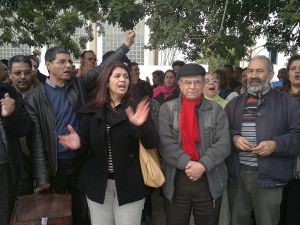 البرلمانية غامري: "الحوار الاجتماعي أصبح اليوم شبه منعدم أو شكليا ومغشوشا، والقانون المالي منح الباطرونا الزراعية ما تريد وبشكل لم يكن متوقعا