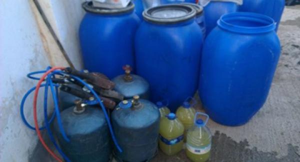 درك  بني ملال  يحجز  7 طن من التين و 600 لتر من مسكر " ماحيا"