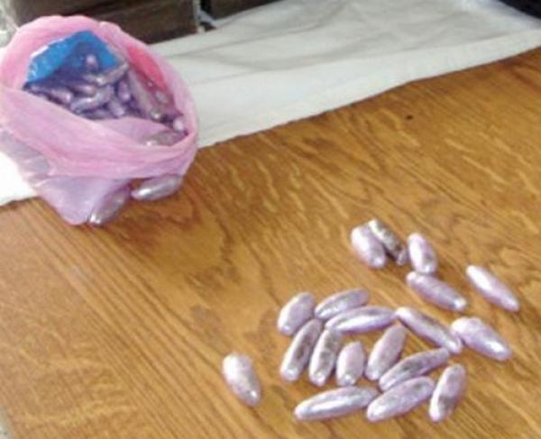 ايقاف عصابة متخصصة في تهريب المخدرات عبر مضيق جبل طارق باستخدام "بغال بشرية"