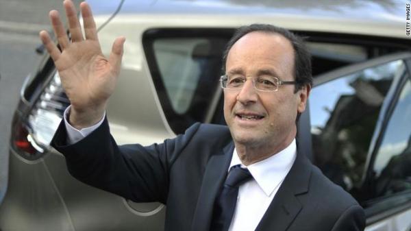 باريس تعود للتدخل في ليبيا من باب ملاحقة الارهاب