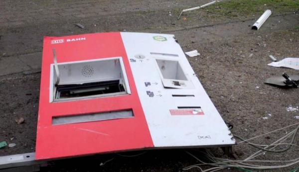 مصرع شخص إثر انفجار آلة بيع تذاكر بمحطة قطارات شرق ألمانيا