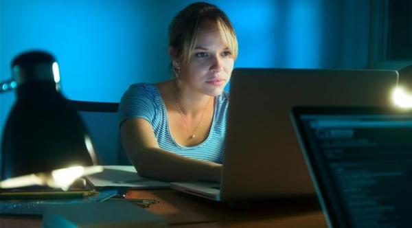 نوبات العمل الليلي لا تسبب سرطان الثدي للنساء