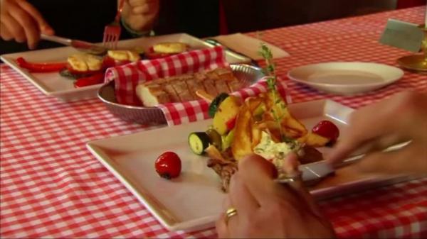 مطاعم تغرم الزبائن الذين لا ينتهون من طعامهم