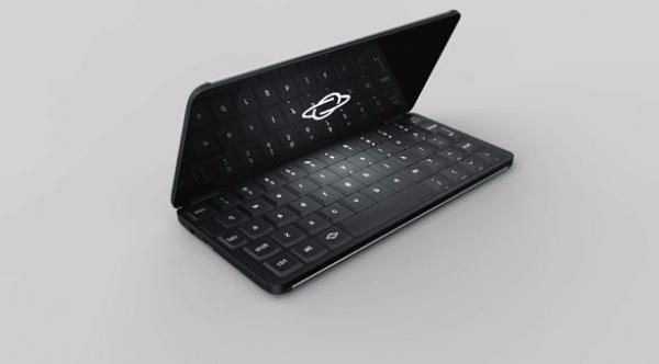 هاتف ذكي يعيد الحياة إلى لوحة المفاتيح التقليدية