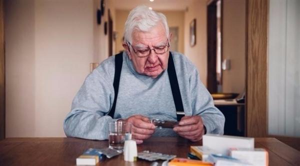 كيف تدعم الرغبة في الحركة لدى مرضى الخرف؟