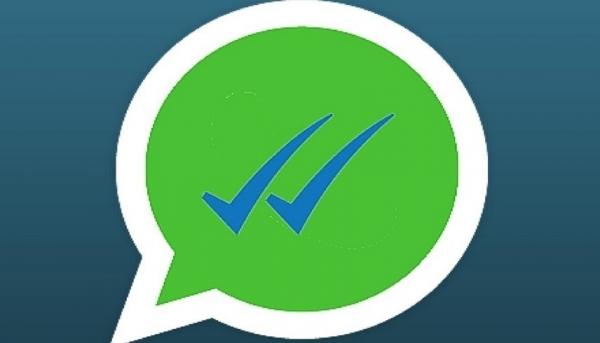 علامات واتس آب الزرقاء يمكن أن تؤثر سلباً على صحتنا العقلية